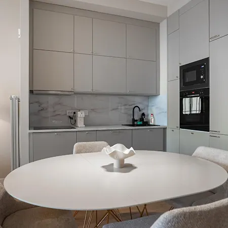 Apartment Eterna Lux With Garden *